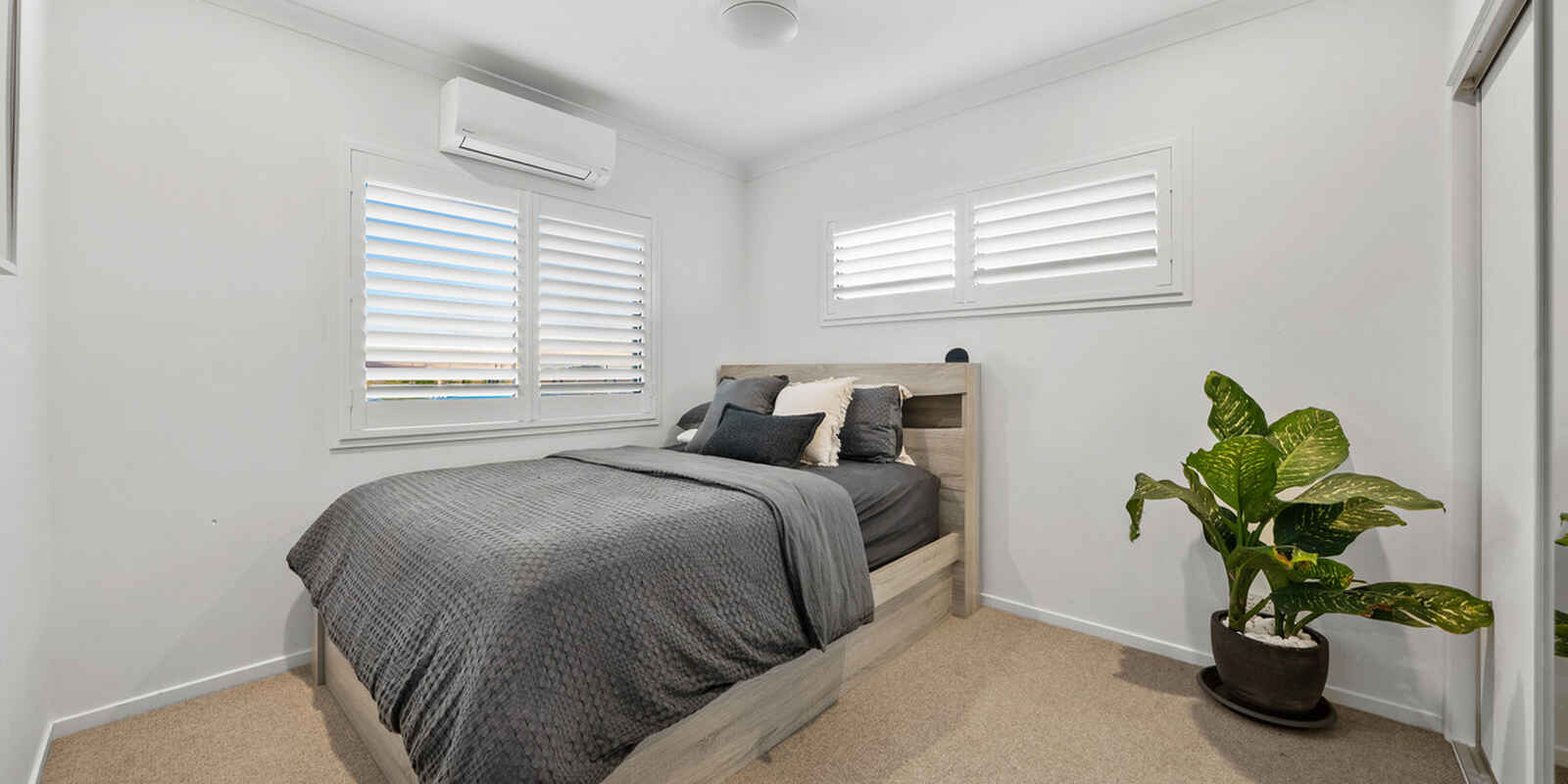 77 Adrian Circuit Nirimba