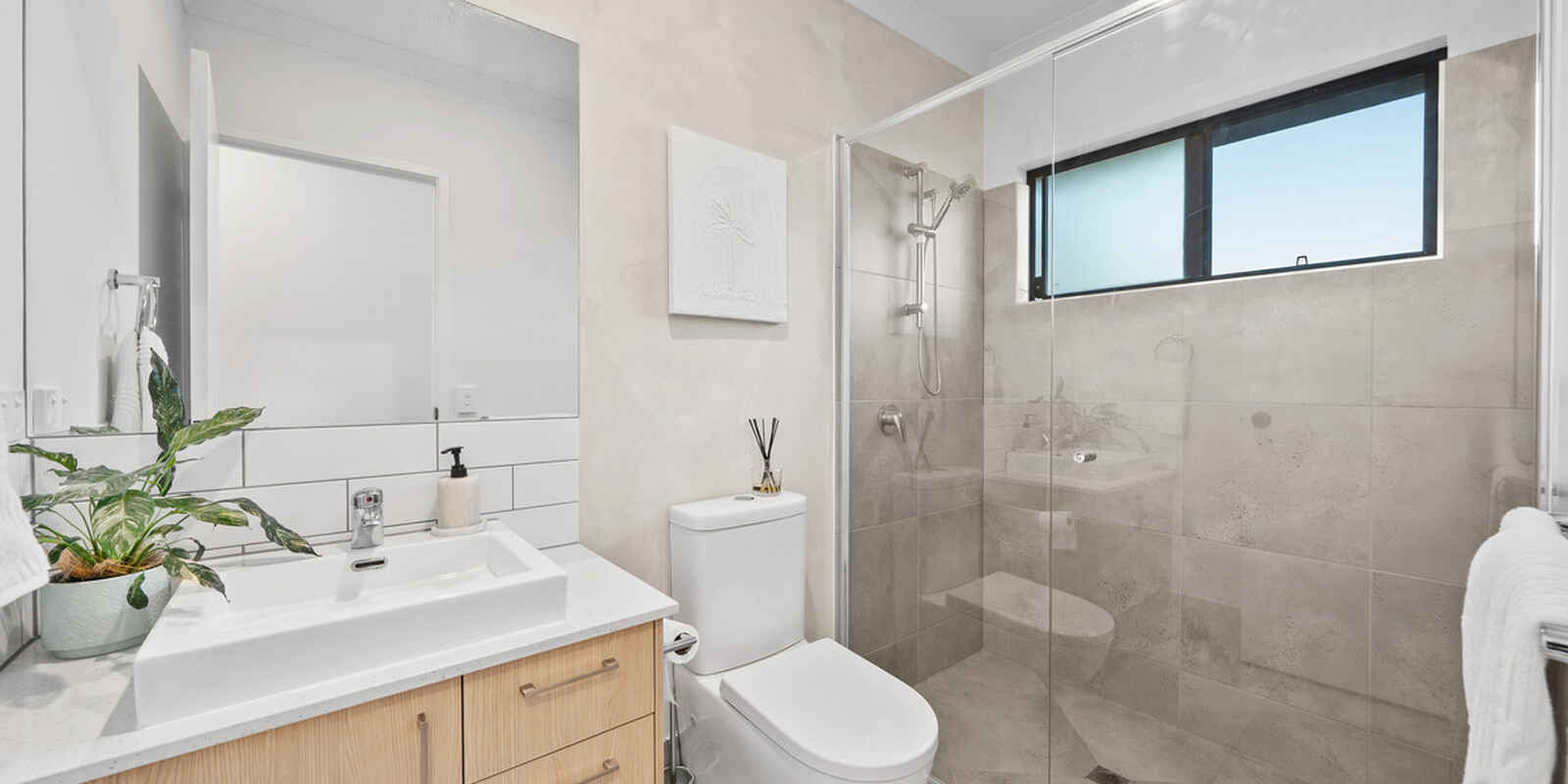 77 Adrian Circuit Nirimba