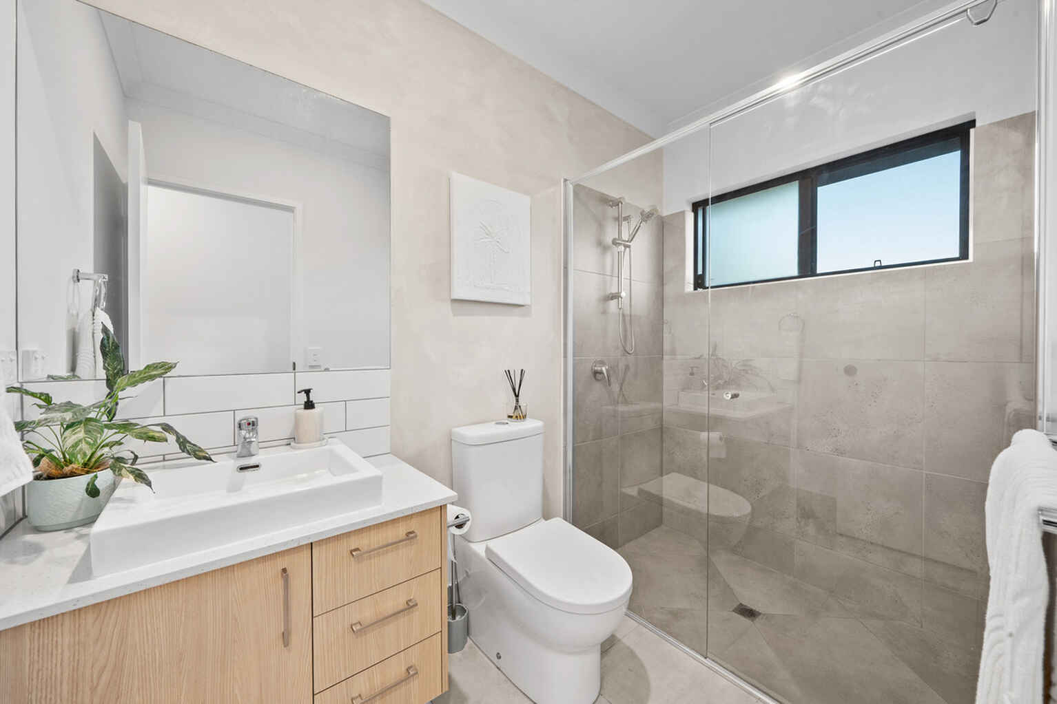 77 Adrian Circuit Nirimba